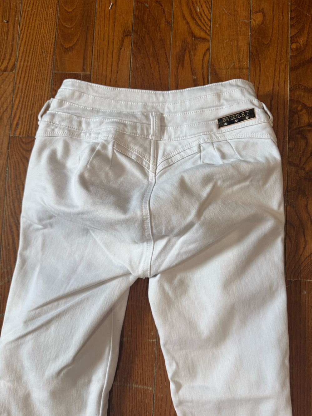 Women's High-Rise White Skinny Jeans - Sleek Slim Fit - Picture 5 of 8